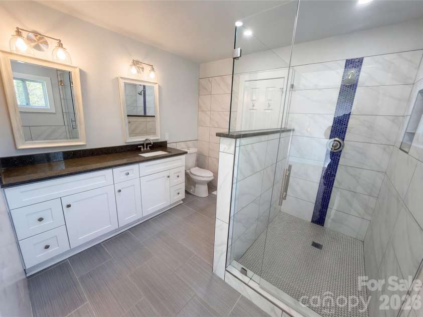 12015 Landen Drive, Charlotte, NC 28277.  MLS# CAR4359436, YatesRealty ID 24266. 