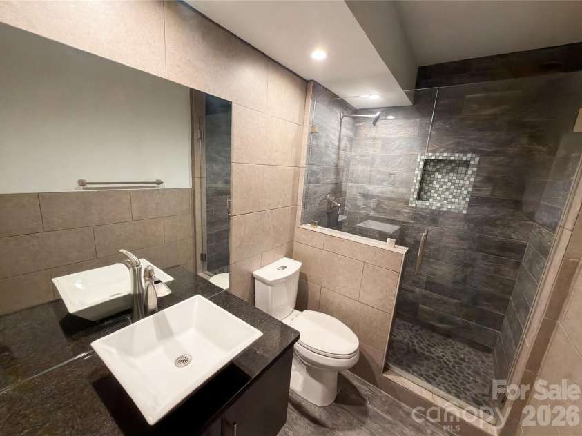 12015 Landen Drive, Charlotte, NC 28277.  MLS# CAR4359436, YatesRealty ID 24266. 