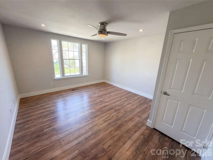 12015 Landen Drive, Charlotte, NC 28277.  MLS# CAR4359436, YatesRealty ID 24266. 