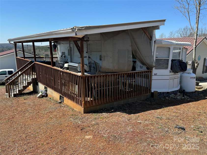 167 Eagle Drive, New London, NC 28127.  MLS# CAR4238518, YatesRealty ID 24266. 