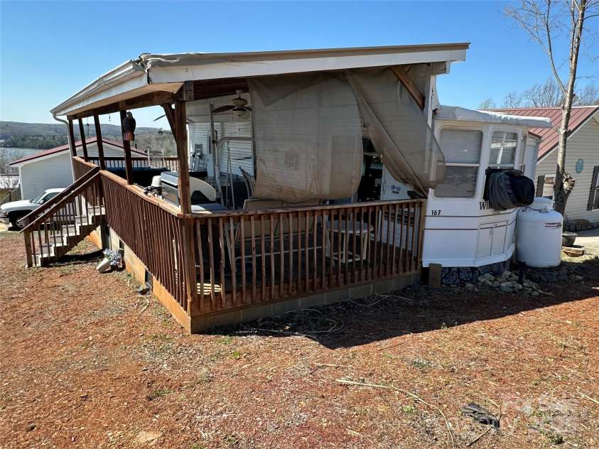167 Eagle Drive, New London, NC 28127.  MLS# CAR4238518, YatesRealty ID 24266. 