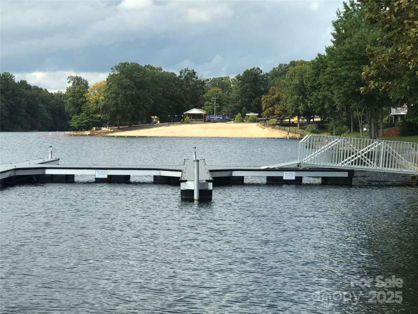 167 Eagle Drive, New London, NC 28127.  MLS# CAR4238518, YatesRealty ID 24266. 