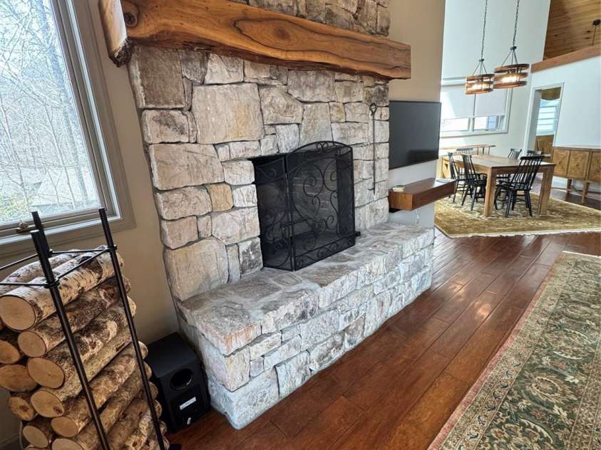 210 Grouse Moor Drive, Linville, NC 28646.  MLS# CAR4366629, YatesRealty ID 24267. Fireplace