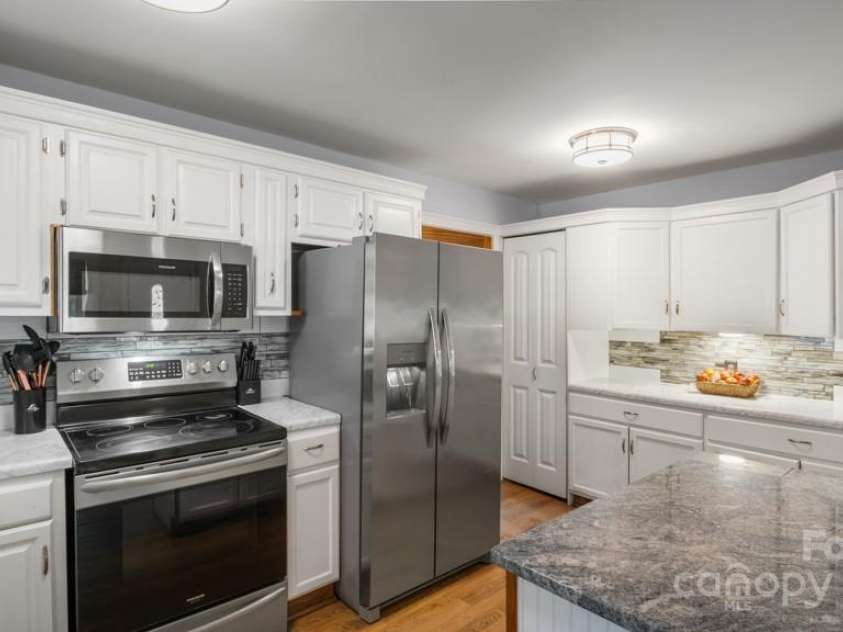 1405 Clegg Street, Greensboro, NC 27407.  MLS# CAR4278781, YatesRealty ID 24268. 