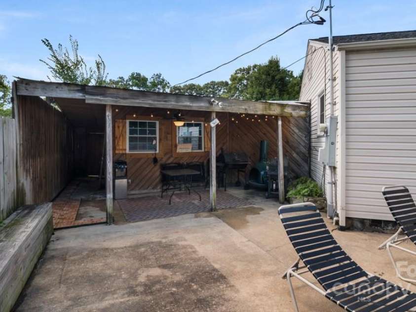 1405 Clegg Street, Greensboro, NC 27407.  MLS# CAR4278781, YatesRealty ID 24268. 