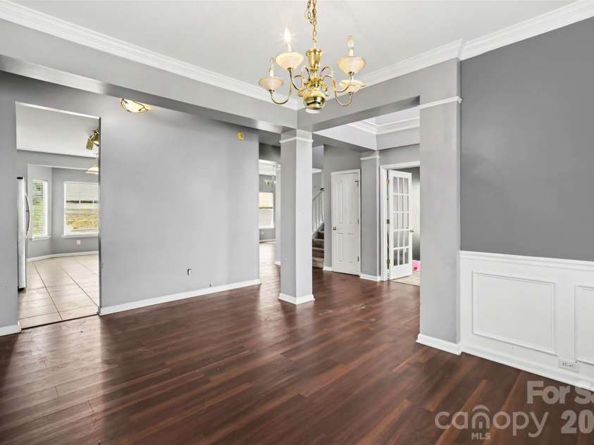 3306 Daniel Place Drive, Charlotte, NC 28213.  MLS# CAR4379319, YatesRealty ID 24269. 