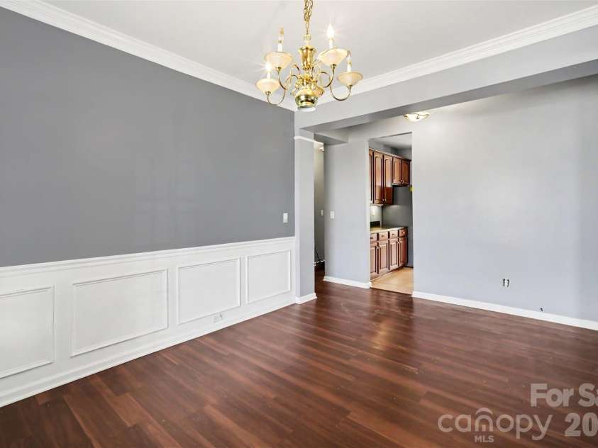 3306 Daniel Place Drive, Charlotte, NC 28213.  MLS# CAR4379319, YatesRealty ID 24269. 