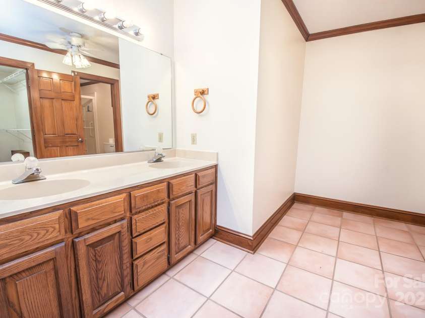 3700 Gainesway Court, Concord, NC 28027.  MLS# CAR4255330, YatesRealty ID 2427. 