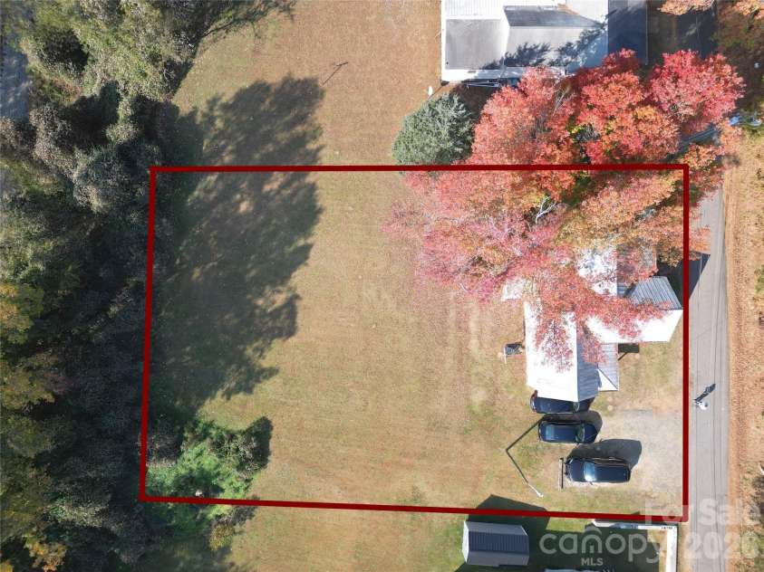 110 Sinclair Lane, Wadesboro, NC 28170.  MLS# CAR4351267, YatesRealty ID 24270. 