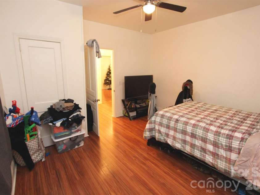 110 Sinclair Lane, Wadesboro, NC 28170.  MLS# CAR4351267, YatesRealty ID 24270. 