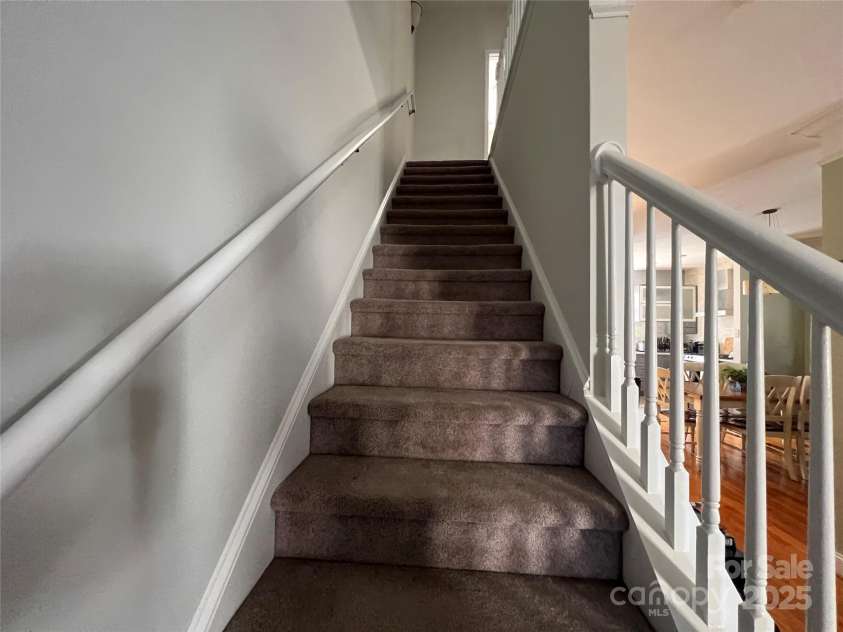 14231 Richmond Park Avenue, Charlotte, NC 28277.  MLS# CAR4278840, YatesRealty ID 24271. 