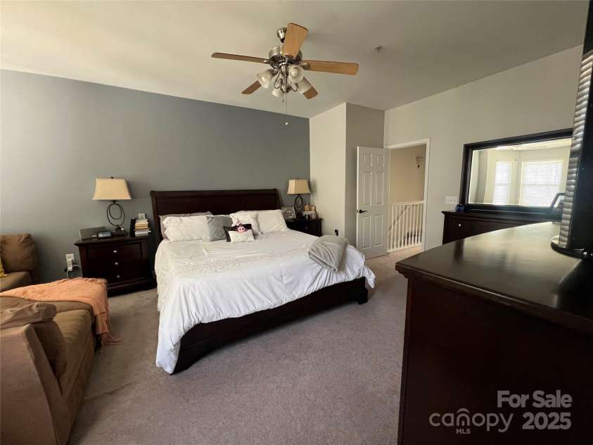 14231 Richmond Park Avenue, Charlotte, NC 28277.  MLS# CAR4278840, YatesRealty ID 24271. 