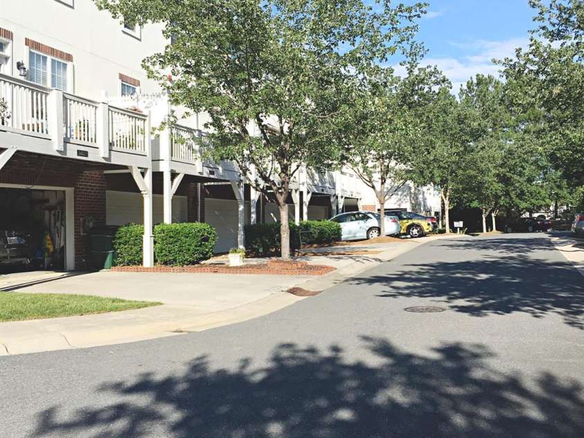 14231 Richmond Park Avenue, Charlotte, NC 28277.  MLS# CAR4278840, YatesRealty ID 24271. 