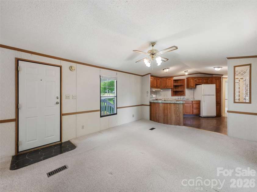 27 Presbyterian Church Road, Mills River, NC 28759.  MLS# CAR4379738, YatesRealty ID 24273. 