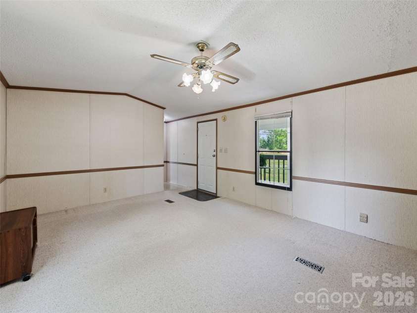 27 Presbyterian Church Road, Mills River, NC 28759.  MLS# CAR4379738, YatesRealty ID 24273. 
