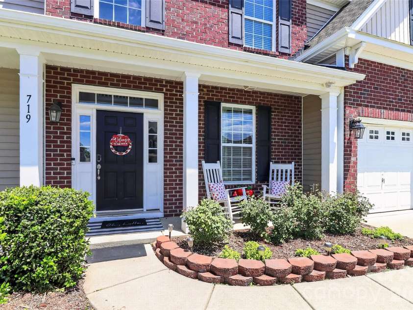 719 Fresia Drive, Tega Cay, SC 29708.  MLS# CAR4380255, YatesRealty ID 24277. 