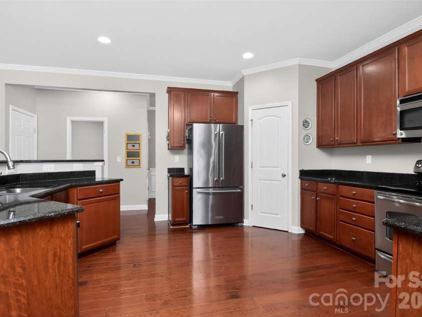 719 Fresia Drive, Tega Cay, SC 29708.  MLS# CAR4380255, YatesRealty ID 24277. 