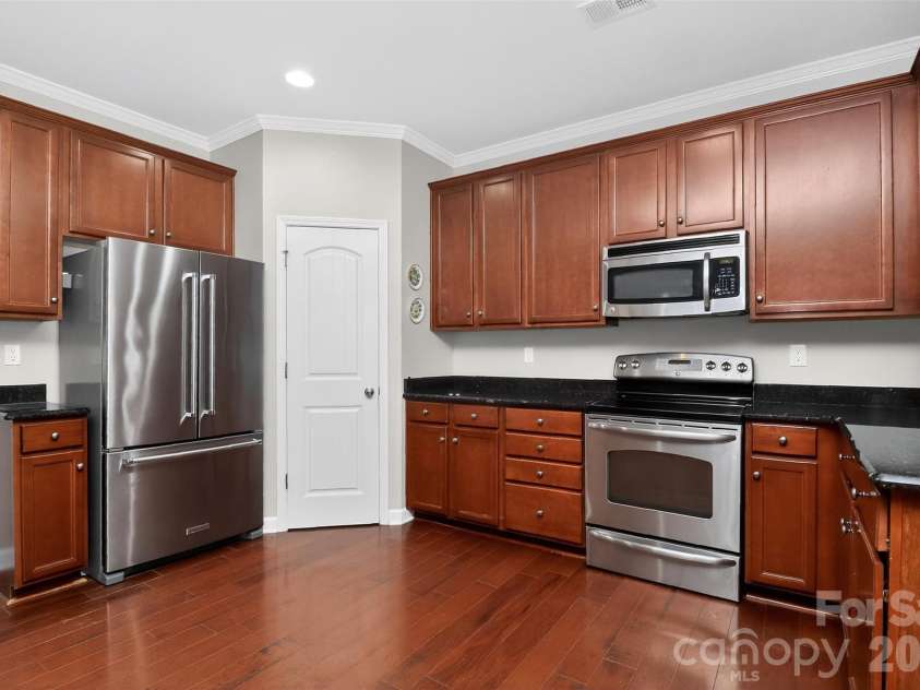 719 Fresia Drive, Tega Cay, SC 29708.  MLS# CAR4380255, YatesRealty ID 24277. 