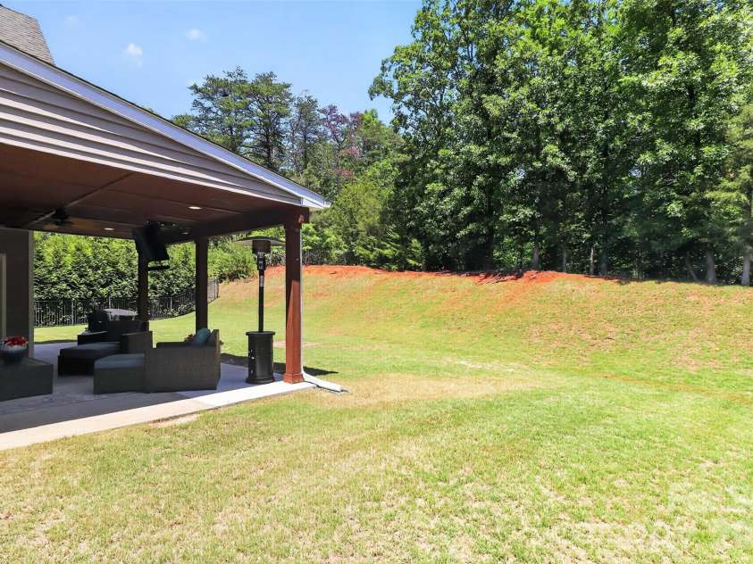 719 Fresia Drive, Tega Cay, SC 29708.  MLS# CAR4380255, YatesRealty ID 24277. 