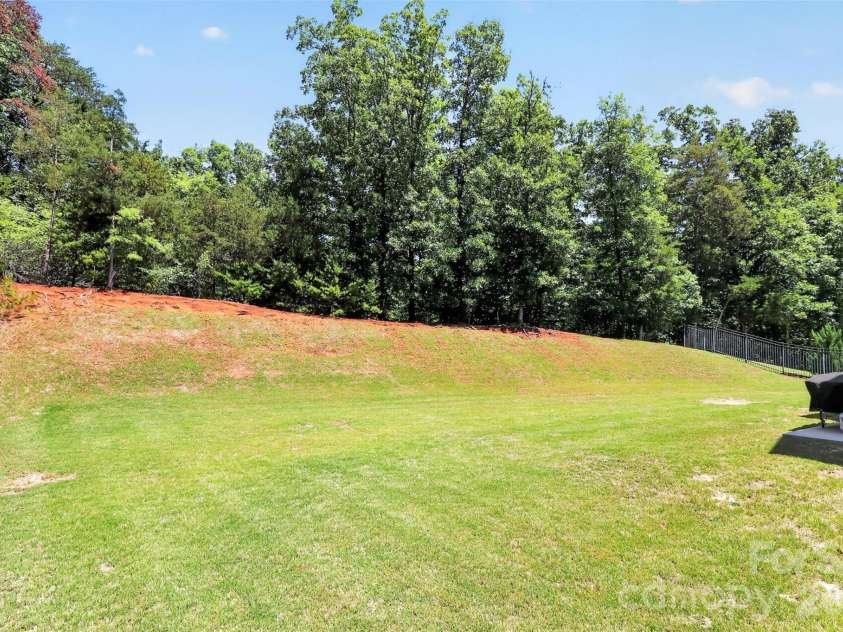 719 Fresia Drive, Tega Cay, SC 29708.  MLS# CAR4380255, YatesRealty ID 24277. 