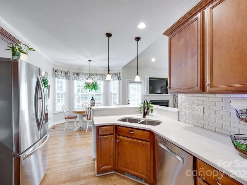 2050 Sunswept Lane, York, SC 29745.  MLS# CAR4228977, YatesRealty ID 24279. 