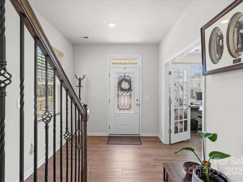 13044 Cottage Crest Lane, Charlotte, NC 28273.  MLS# CAR4224389, YatesRealty ID 2428. 