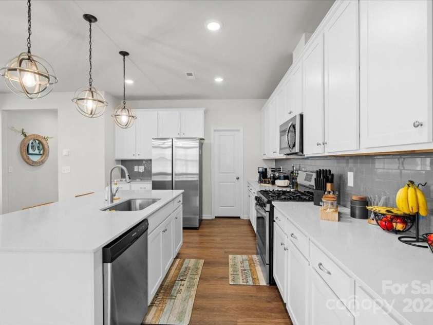 13044 Cottage Crest Lane, Charlotte, NC 28273.  MLS# CAR4224389, YatesRealty ID 2428. 
