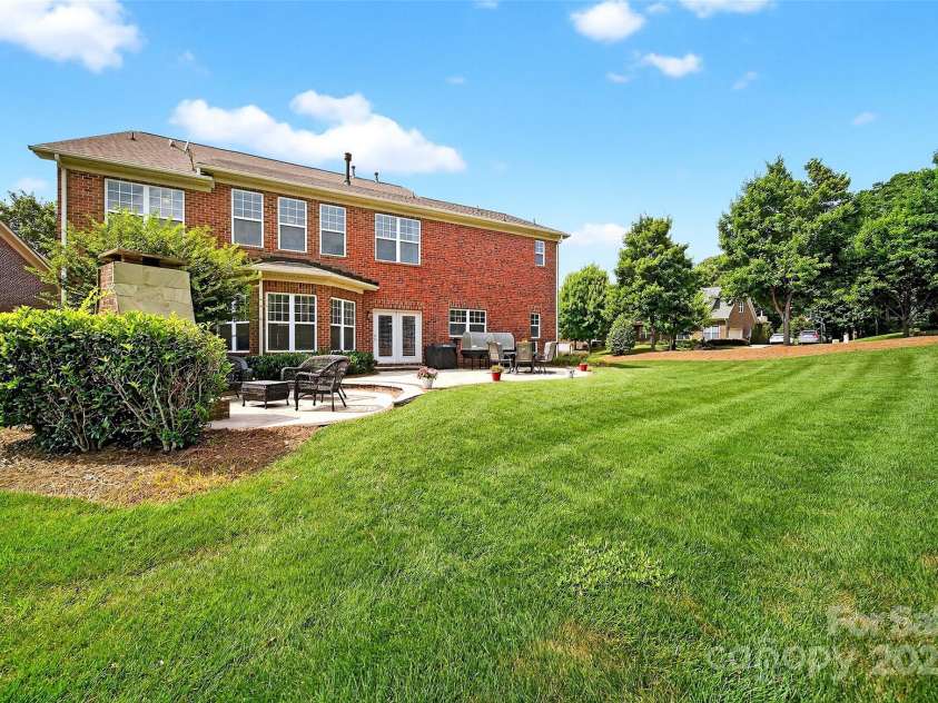103 Glenholden Lane, Mooresville, NC 28115.  MLS# CAR4215000, YatesRealty ID 24280. 