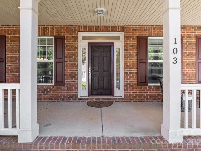 103 Glenholden Lane, Mooresville, NC 28115.  MLS# CAR4315820, YatesRealty ID 24280. 