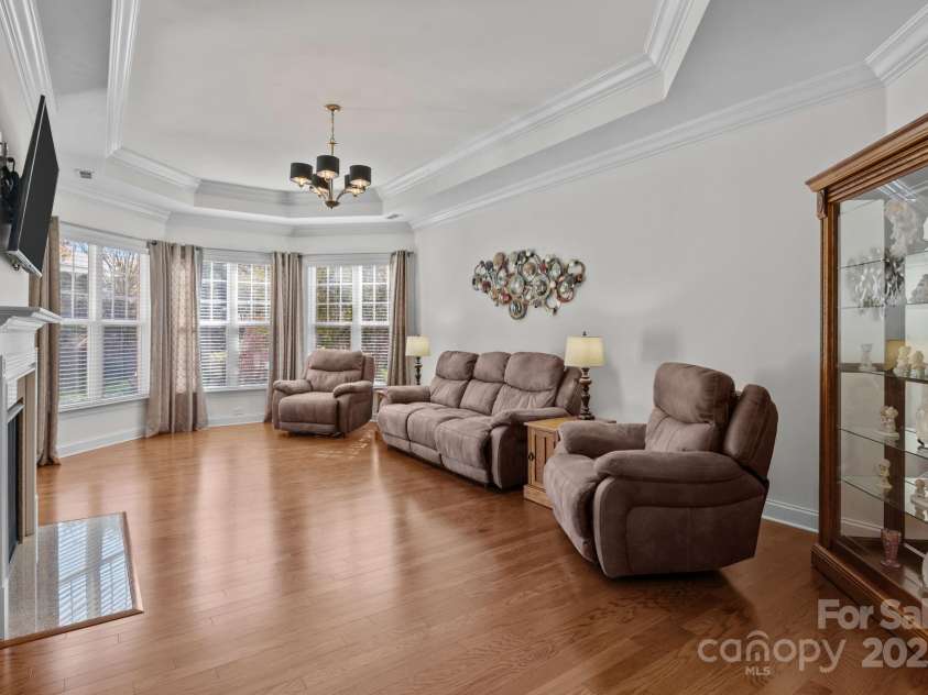 103 Glenholden Lane, Mooresville, NC 28115.  MLS# CAR4315820, YatesRealty ID 24280. 