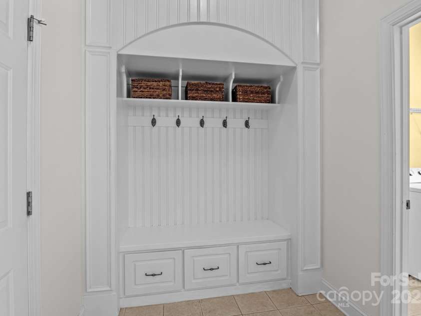 103 Glenholden Lane, Mooresville, NC 28115.  MLS# CAR4315820, YatesRealty ID 24280. 