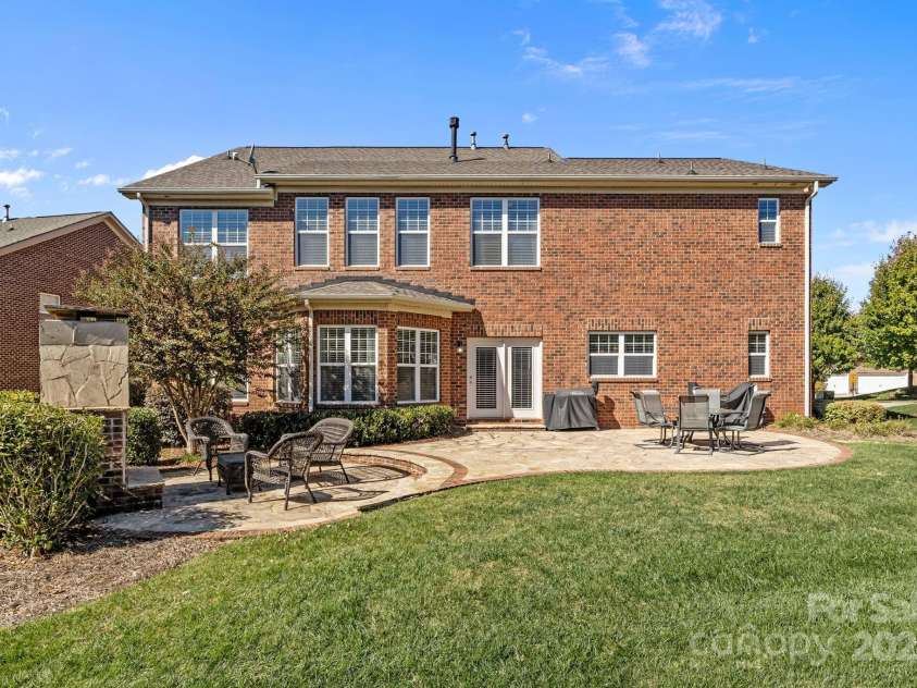 103 Glenholden Lane, Mooresville, NC 28115.  MLS# CAR4315820, YatesRealty ID 24280. 