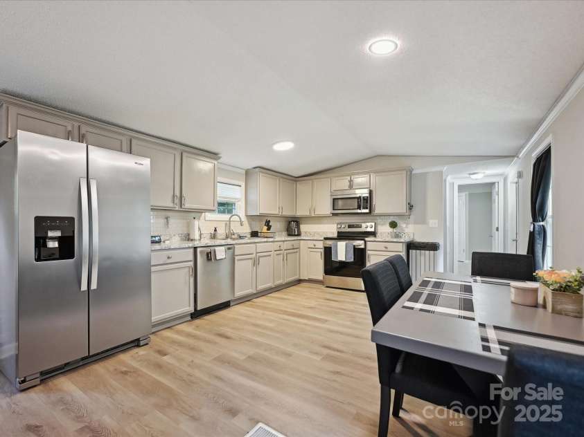 1140 Randall Court, Concord, NC 28025.  MLS# CAR4272357, YatesRealty ID 24281. 