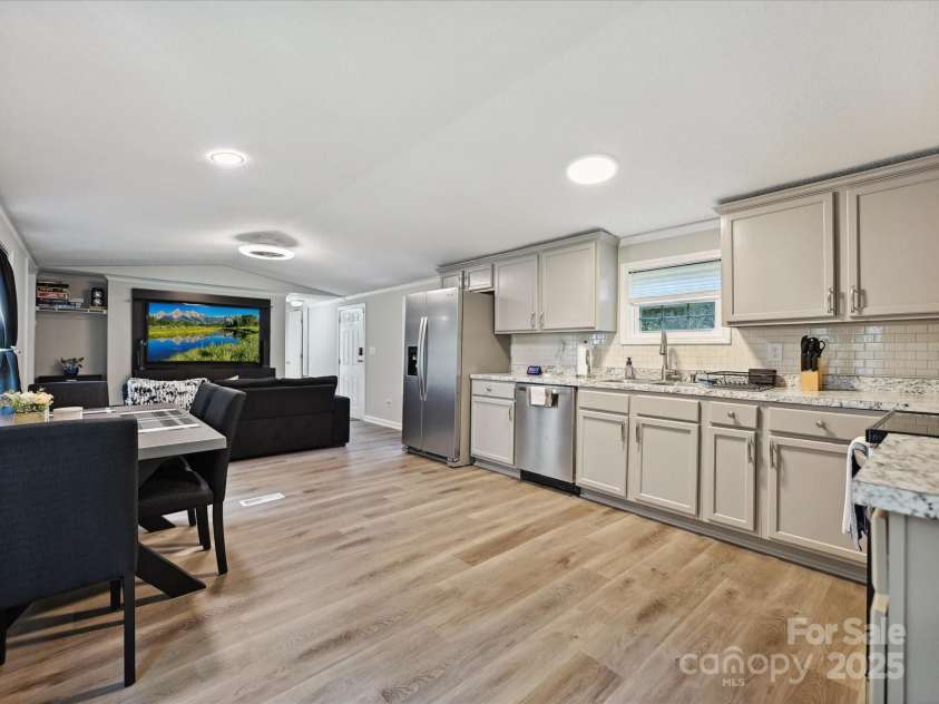 1140 Randall Court, Concord, NC 28025.  MLS# CAR4272357, YatesRealty ID 24281. 