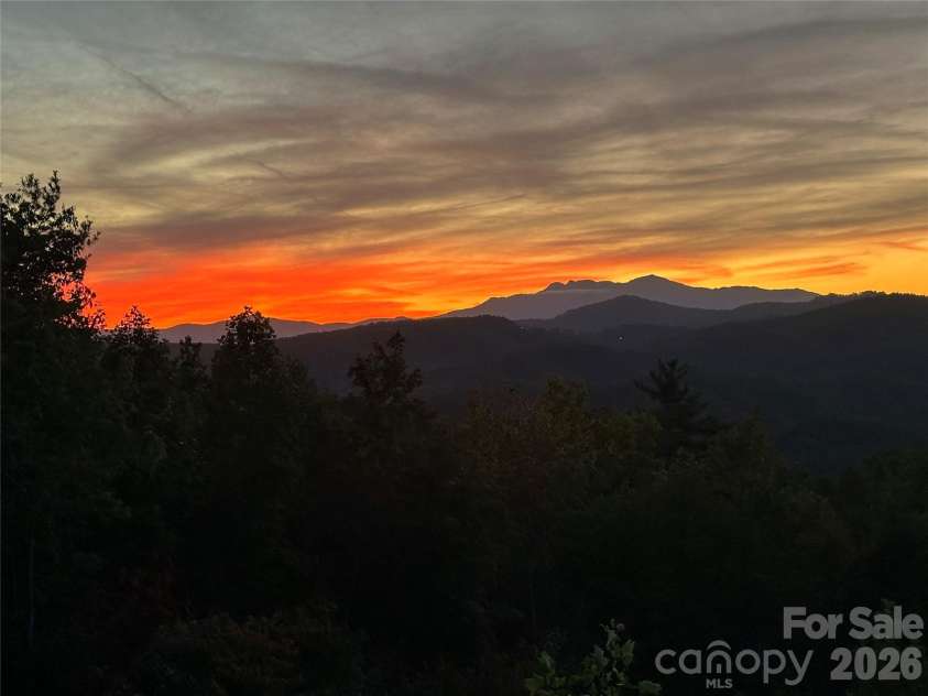 6749 Fire Crest Lane, Lenoir, NC 28645.  MLS# CAR4377295, YatesRealty ID 24281. Stunning Sunsets!