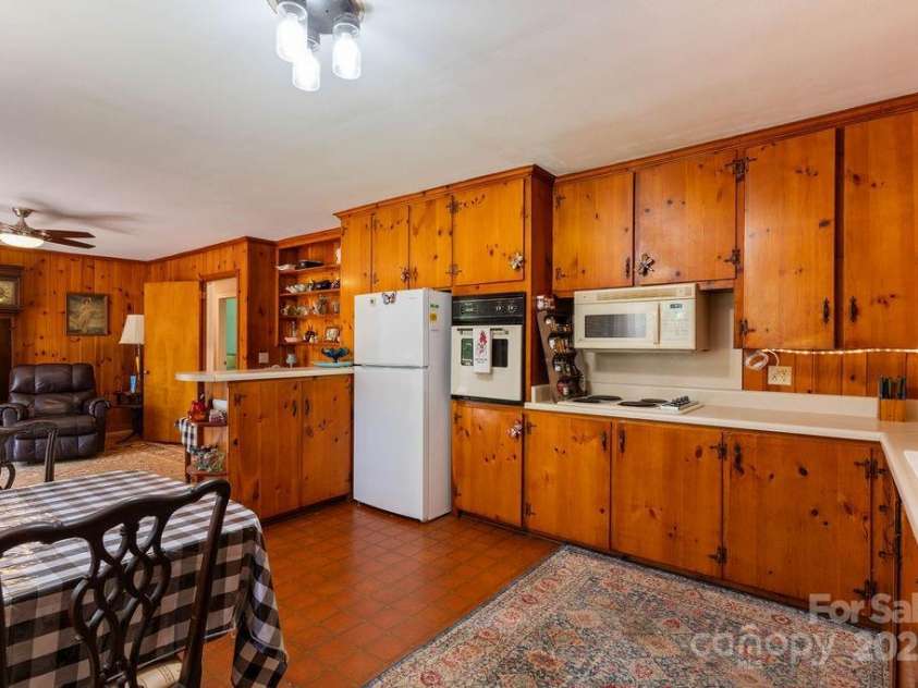 4411 US 221 Highway, Forest City, NC 28043.  MLS# CAR4271996, YatesRealty ID 24283. 