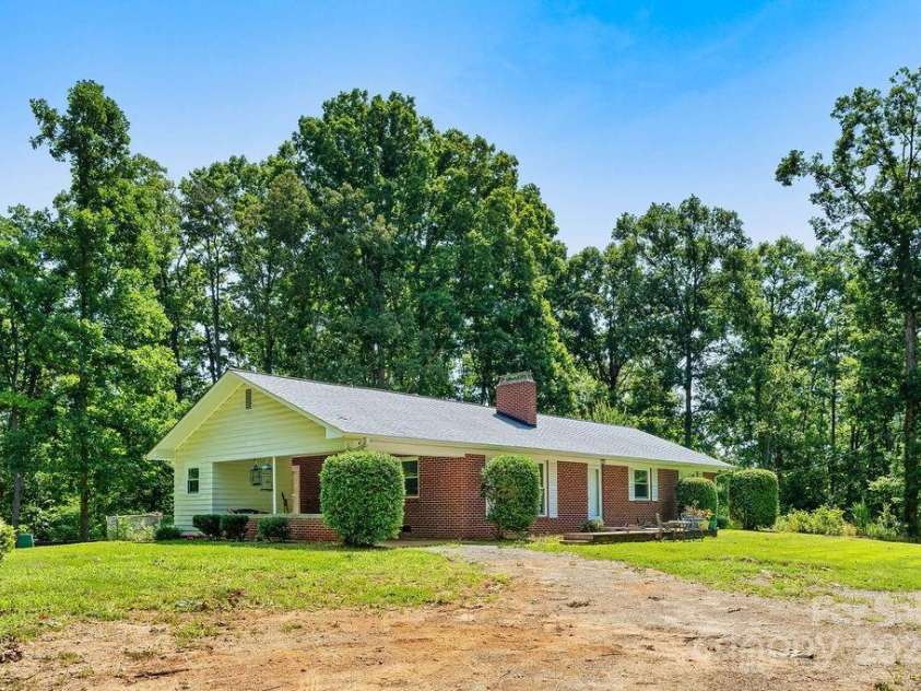4411 US 221 Highway, Forest City, NC 28043.  MLS# CAR4271996, YatesRealty ID 24283. 