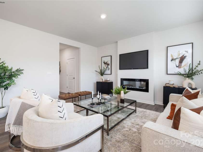 219 Parker Claire Lane, Kings Mountain, NC 28086.  MLS# CAR4271186, YatesRealty ID 24285. 