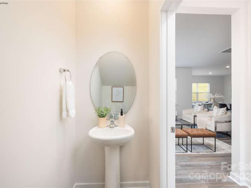 219 Parker Claire Lane, Kings Mountain, NC 28086.  MLS# CAR4271186, YatesRealty ID 24285. 