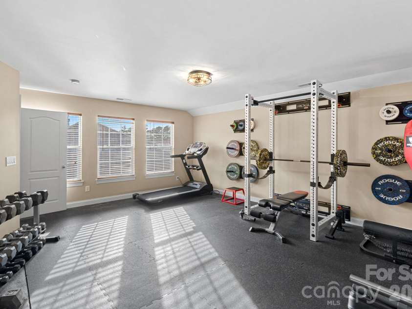 9927 Daufuskie Drive, Charlotte, NC 28278.  MLS# CAR4350655, YatesRealty ID 24285. 