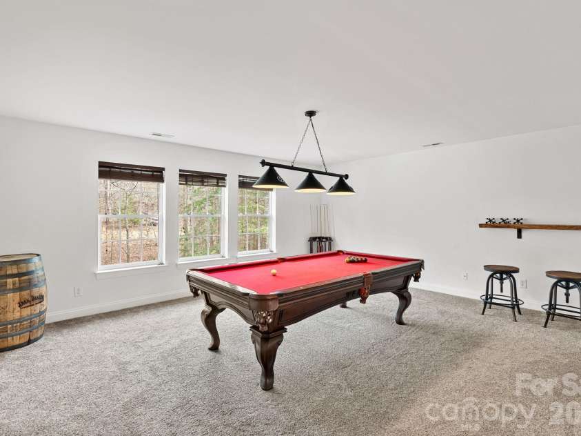 9927 Daufuskie Drive, Charlotte, NC 28278.  MLS# CAR4350655, YatesRealty ID 24285. 
