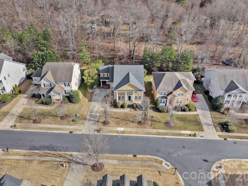 9927 Daufuskie Drive, Charlotte, NC 28278.  MLS# CAR4350655, YatesRealty ID 24285. 
