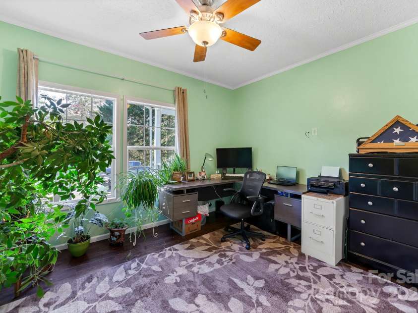 381 Old US 70 Hwy Highway, Black Mountain, NC 28711.  MLS# CAR4268513, YatesRealty ID 24288. 