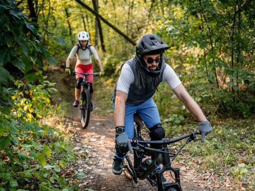 193 Falls View Drive, Lake Toxaway, NC 28747.  MLS# CAR4267831, YatesRealty ID 24289. 