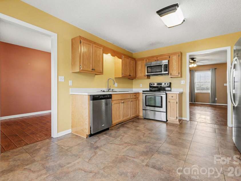 1976 Mcilwain Road, Lancaster, SC 29720.  MLS# CAR4349931, YatesRealty ID 24289. 