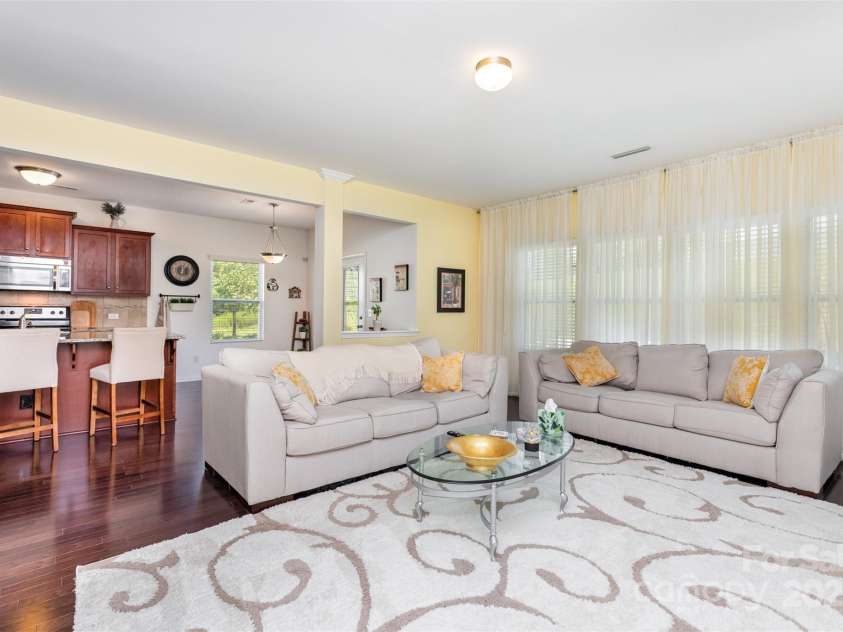 2107 Atwell Glen Lane, Pineville, NC 28134.  MLS# CAR4301478, YatesRealty ID 2429. 