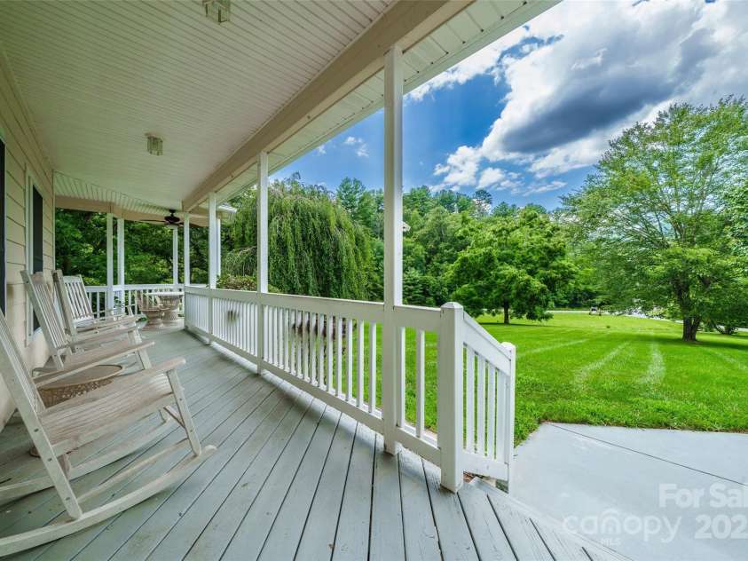 80 Meadow Creek Drive, Weaverville, NC 28787.  MLS# CAR4277746, YatesRealty ID 24292. 