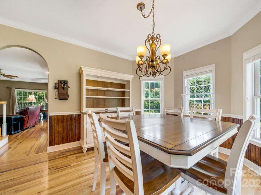 80 Meadow Creek Drive, Weaverville, NC 28787.  MLS# CAR4277746, YatesRealty ID 24292. 