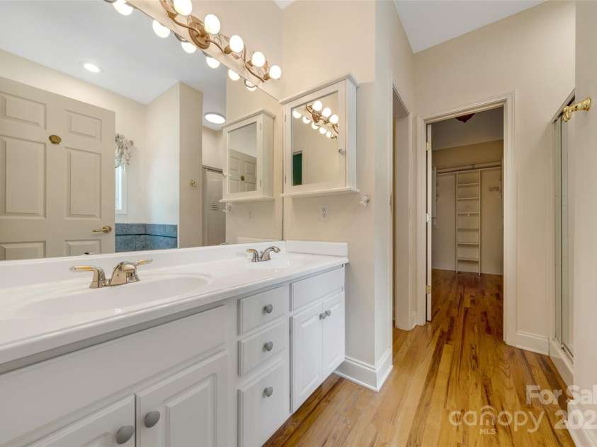 80 Meadow Creek Drive, Weaverville, NC 28787.  MLS# CAR4277746, YatesRealty ID 24292. 