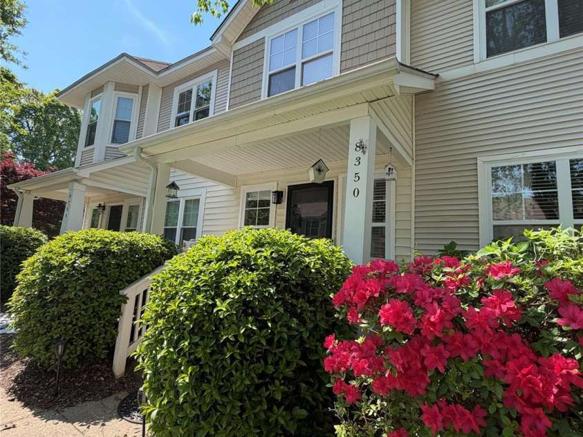 8350 Brickle Lane, Huntersville, NC 28078.  MLS# CAR4378123, YatesRealty ID 24292. 